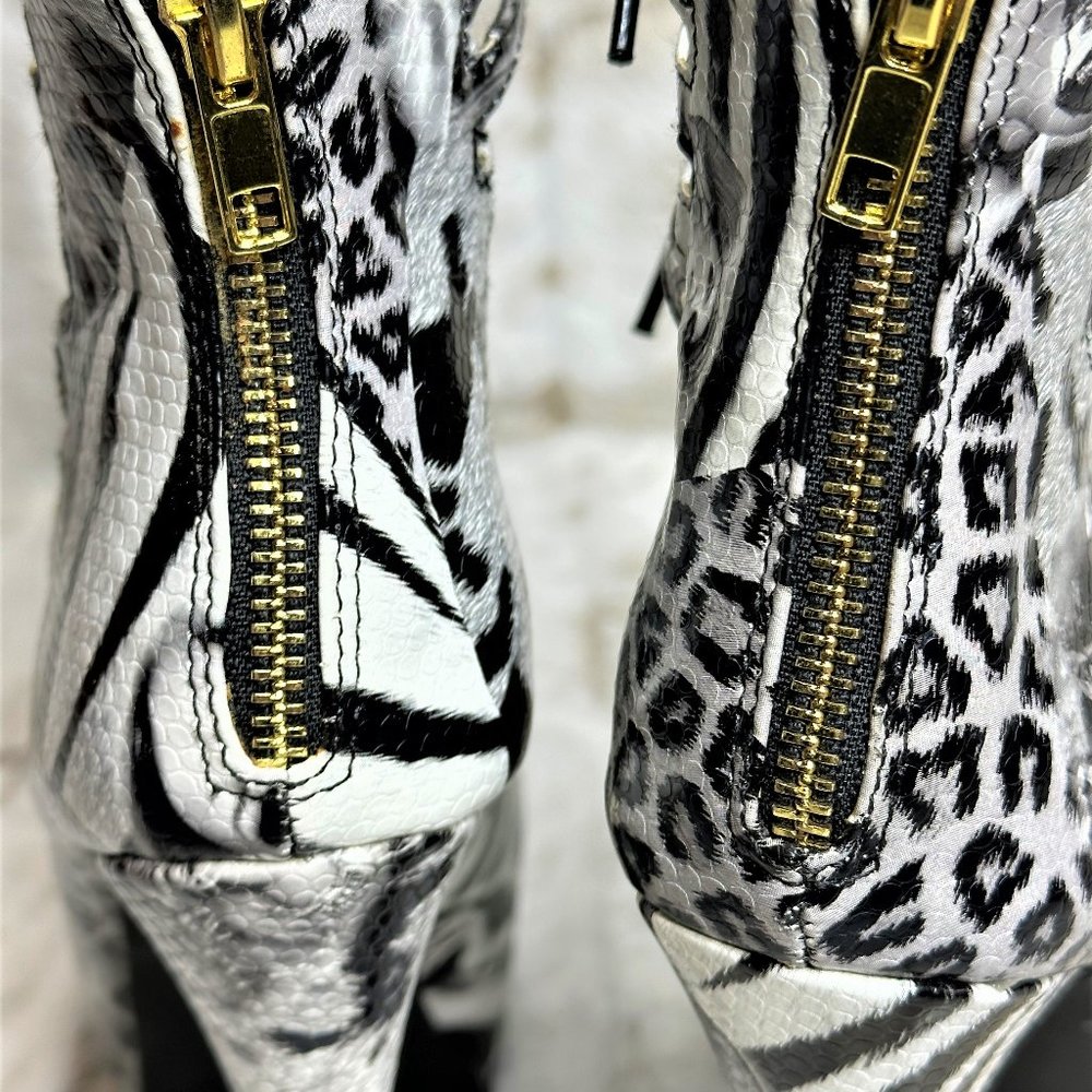 Privileged Platform Ankle Boots Animal Mag Print Lug Sole - Picture 13 of 15